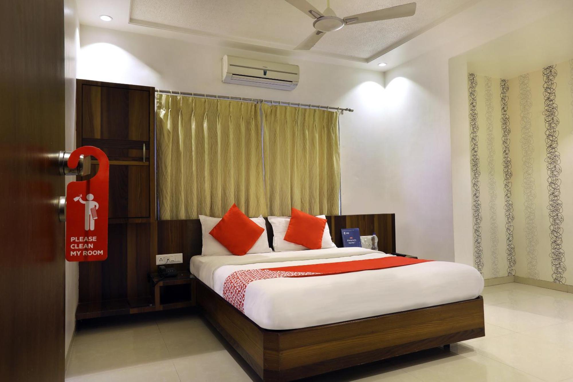 Collection O Satyan Inn Shirdi Luaran gambar