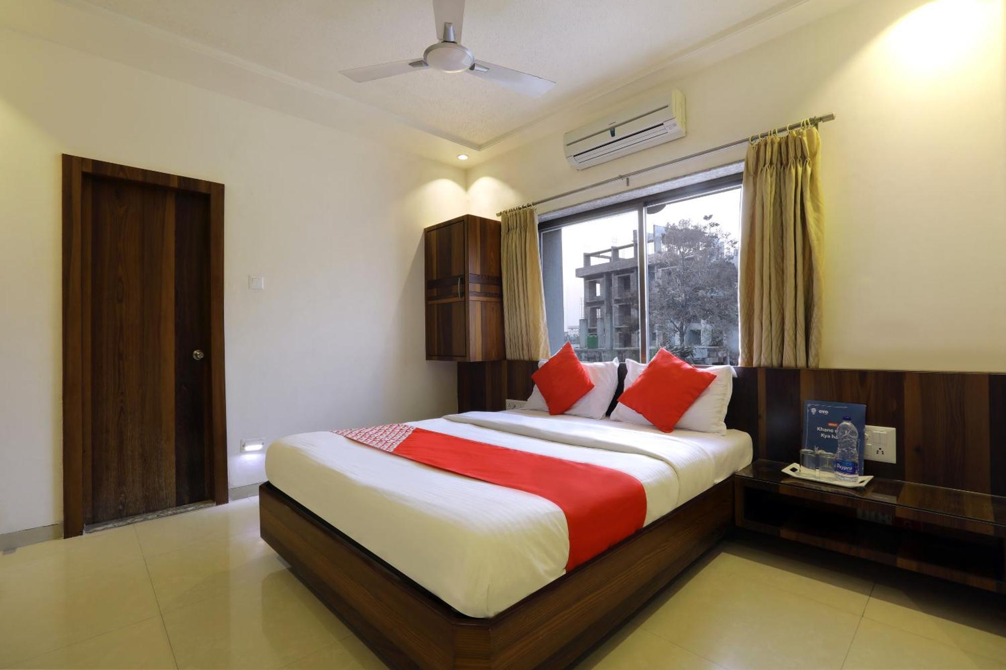Collection O Satyan Inn Shirdi Luaran gambar
