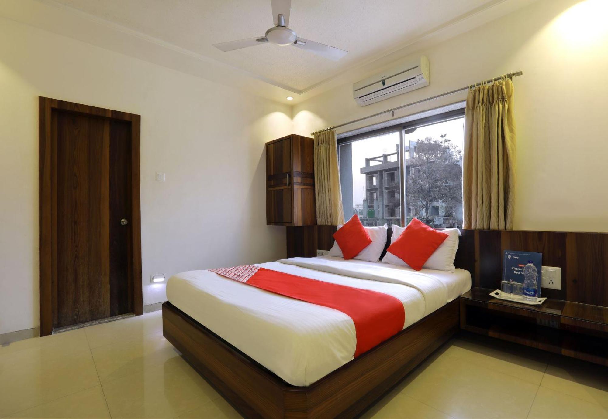 Collection O Satyan Inn Shirdi Luaran gambar